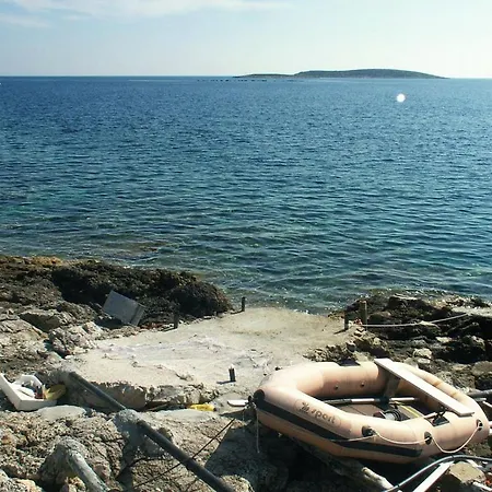 Apartments By The Sea Milna, Vis - 1146 Vis