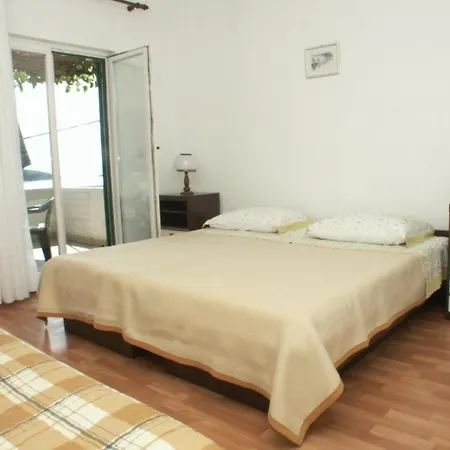Apartments By The Sea Milna, Vis - 1146 Apartment Vis